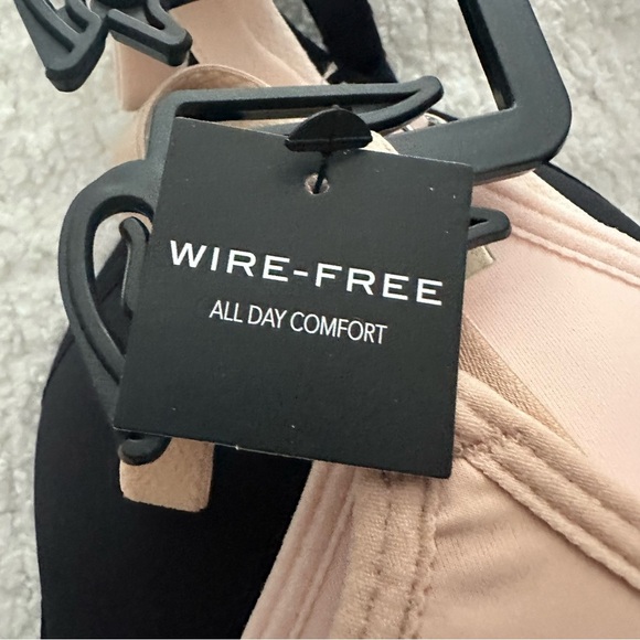Tahari Wire Free Bras 3 Pack NWT Size 36C - Picture 7 of 9